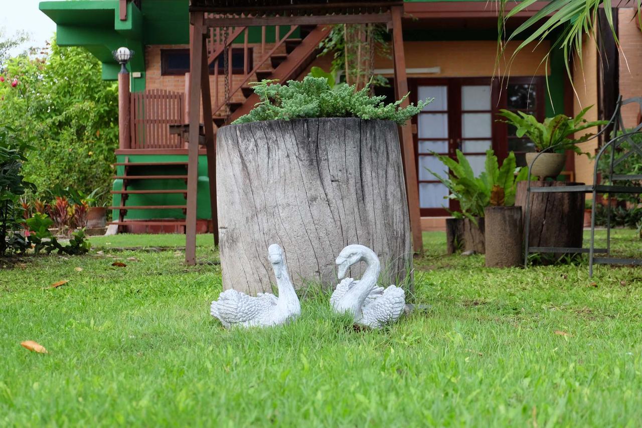 Ruen Khaoyai Hotel Pakchong Exterior photo