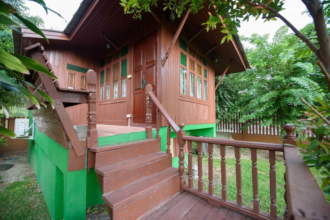 Ruen Khaoyai Hotel Pakchong Exterior photo